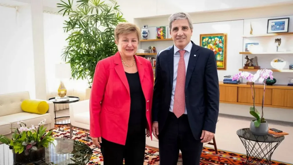 El FMI aprobó revisión a la Argentina y activó desembolso por US$ 1.000 millones